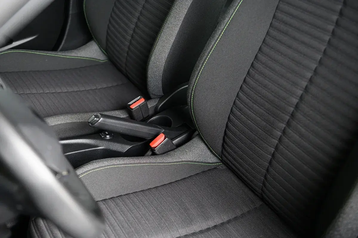 Peugeot 208 1.2 PureTech Active 28