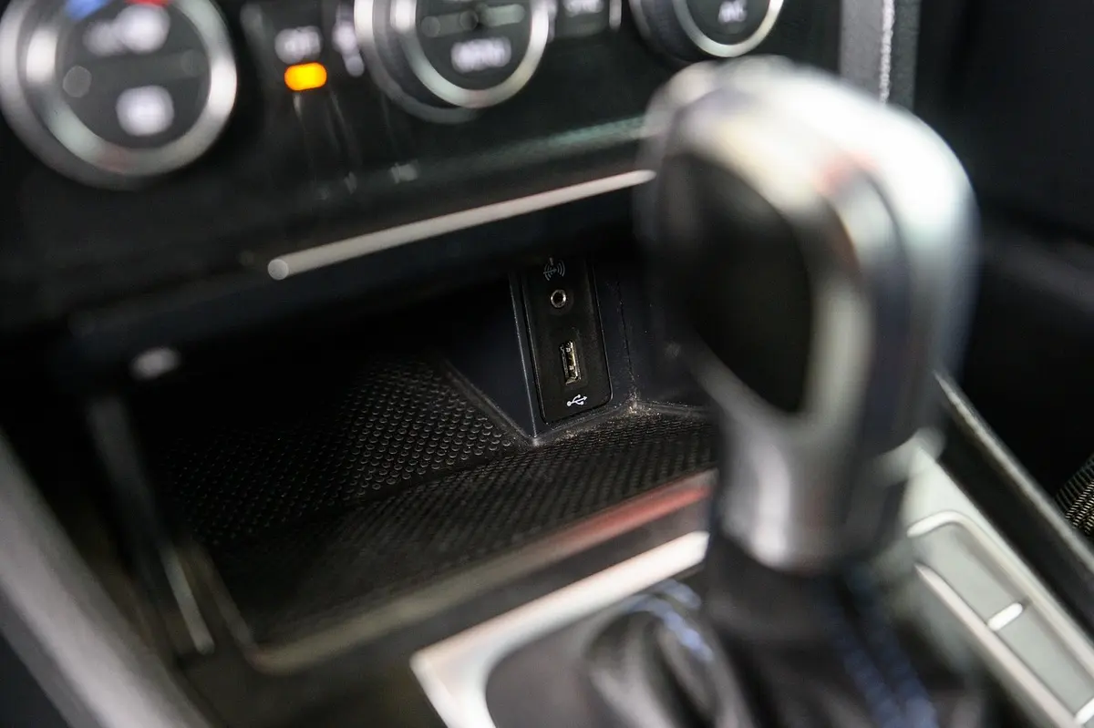 Volkswagen Golf 1.4 GTE Plug-in-Hybrid DSG 28