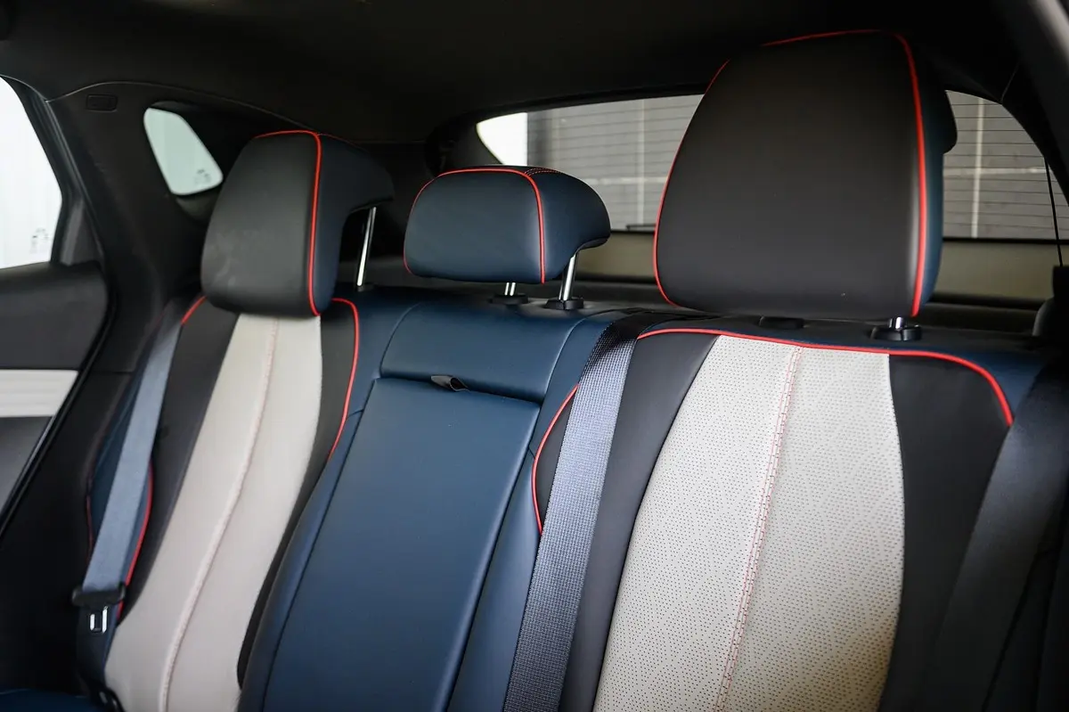 BYD Atto 3 60.48 kWh Design 29