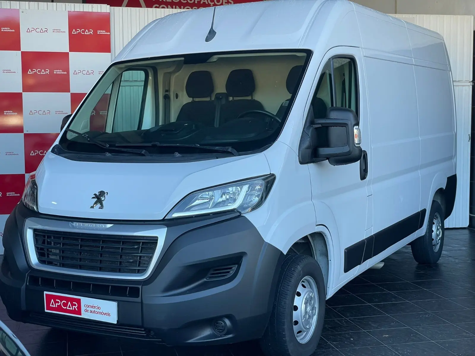 Peugeot Boxer 2.2 BlueHDi 333 L2 CD 7