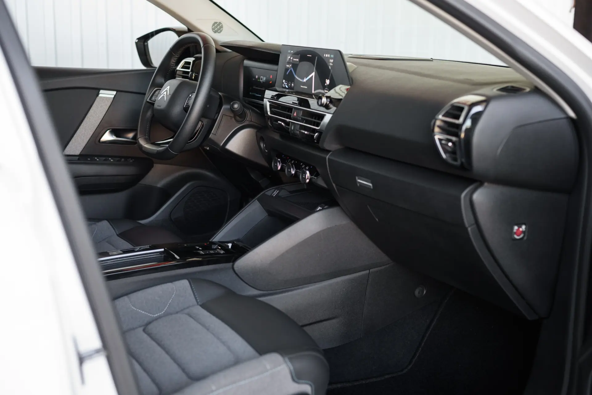 Citroen e-C4 50 kWh Autonomia Conforto Plus 47