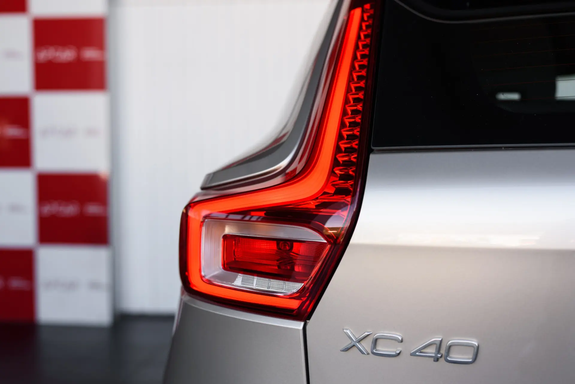 Volvo XC 40 1.5 T4 PHEV Core 15