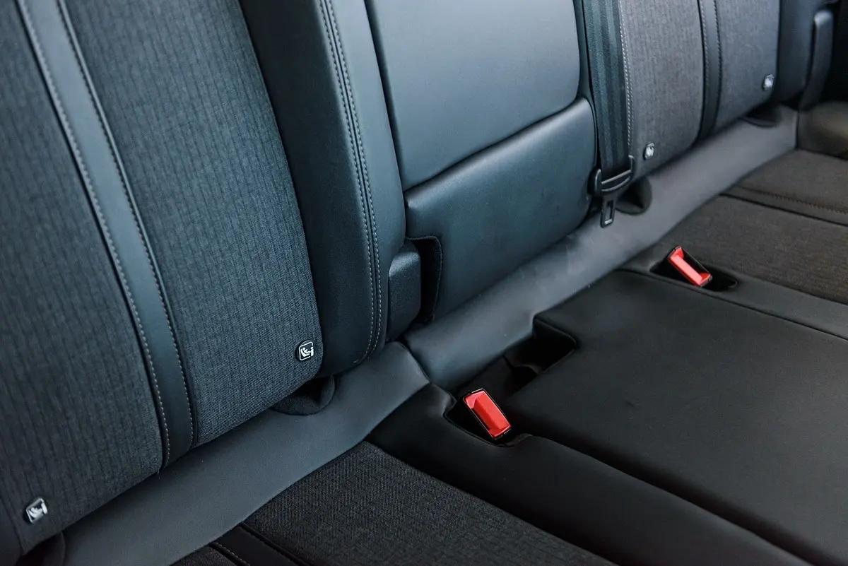 Peugeot 3008 1.5 BlueHDi GT EAT8 38