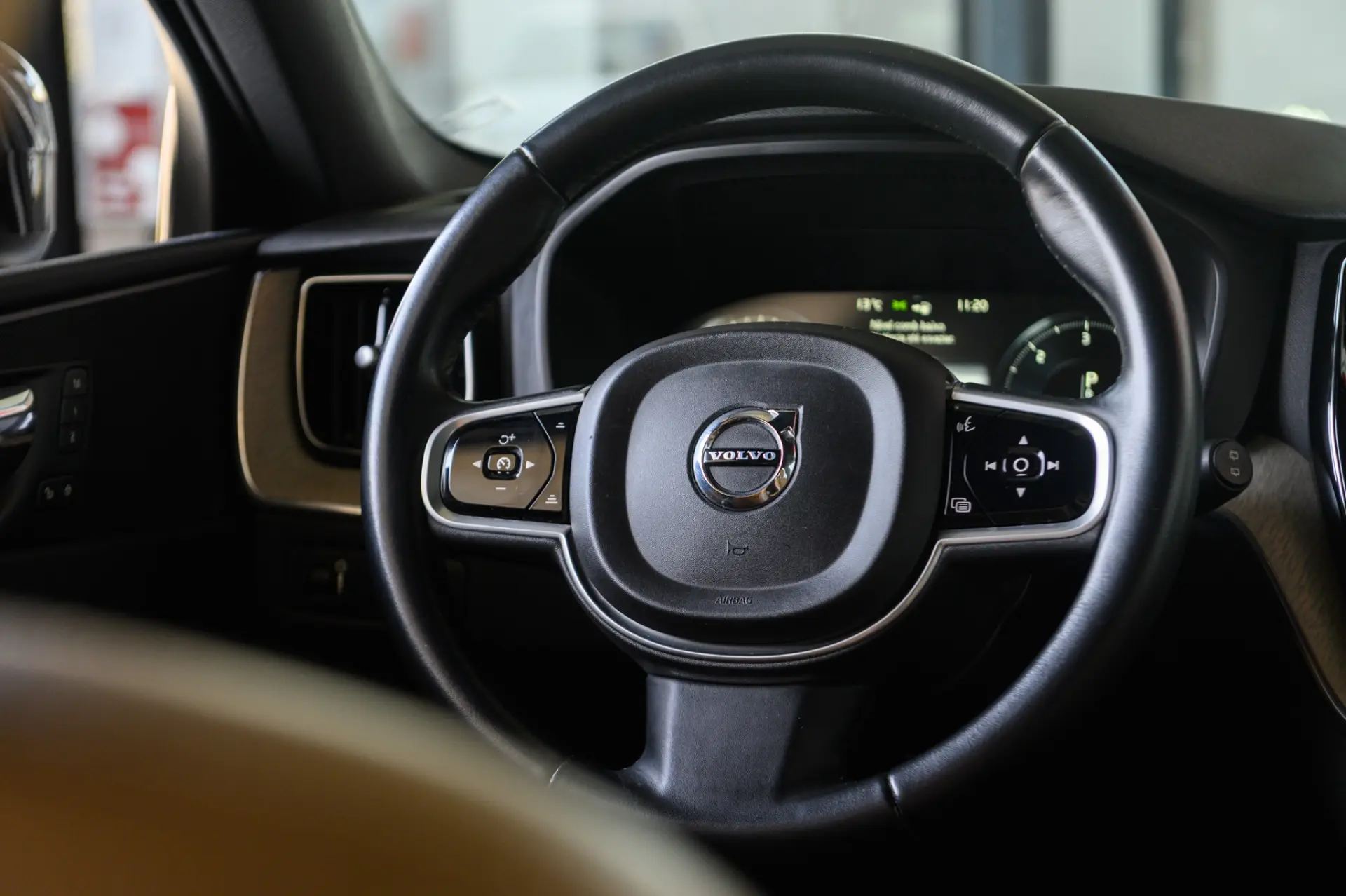 Volvo XC 60 2.0 D4 Inscription AWD Geartronic 54