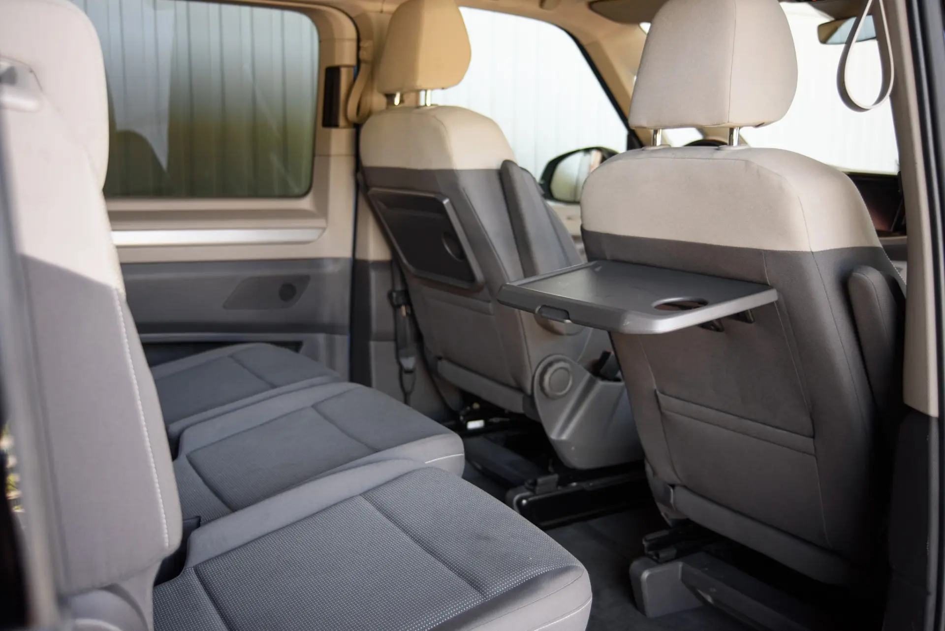 Volkswagen Multivan 1.4 TSI e-Hybrid Life DSG 26