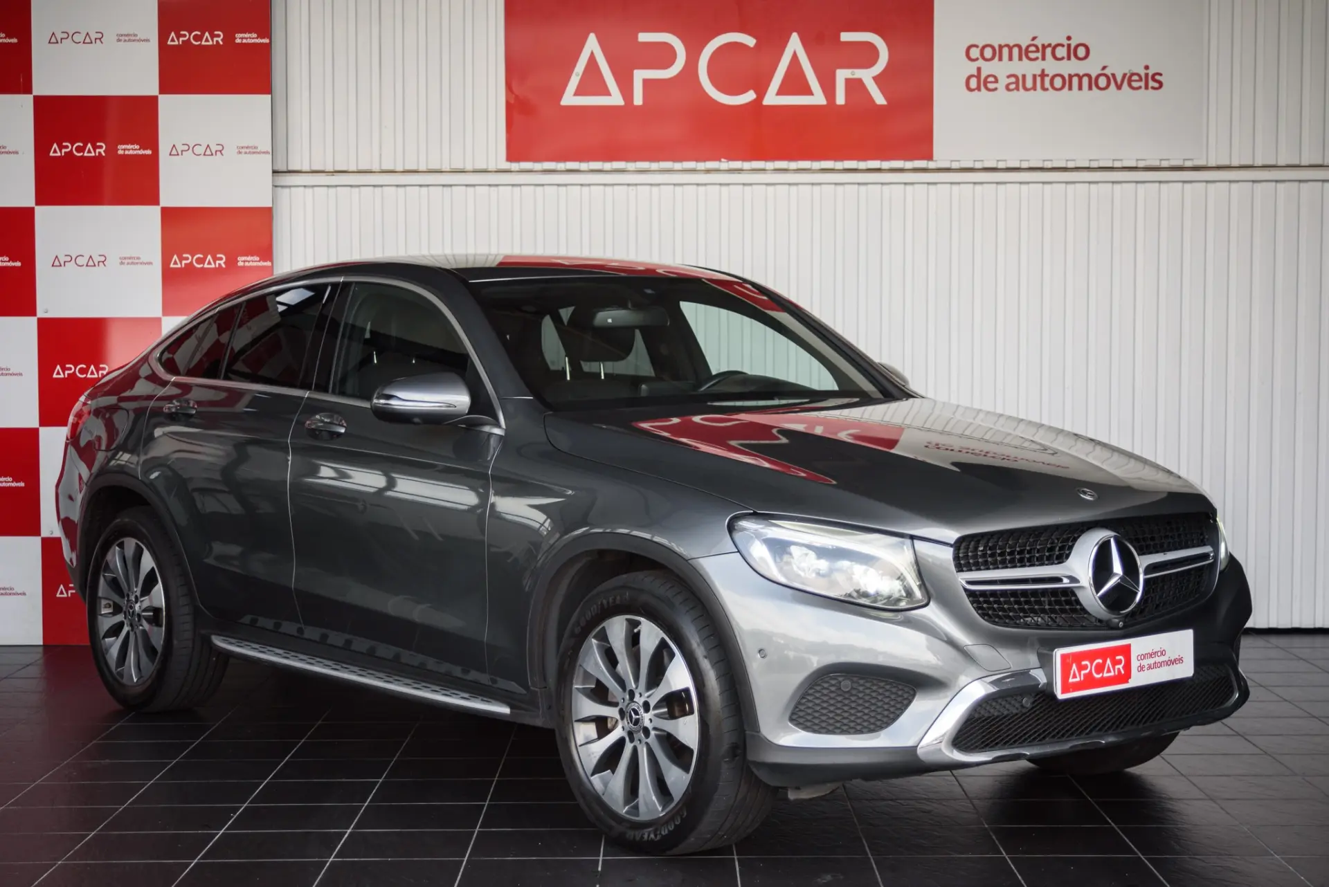 Mercedes-Benz GLC 250 d Coupé AMG Line 4-Matic 1