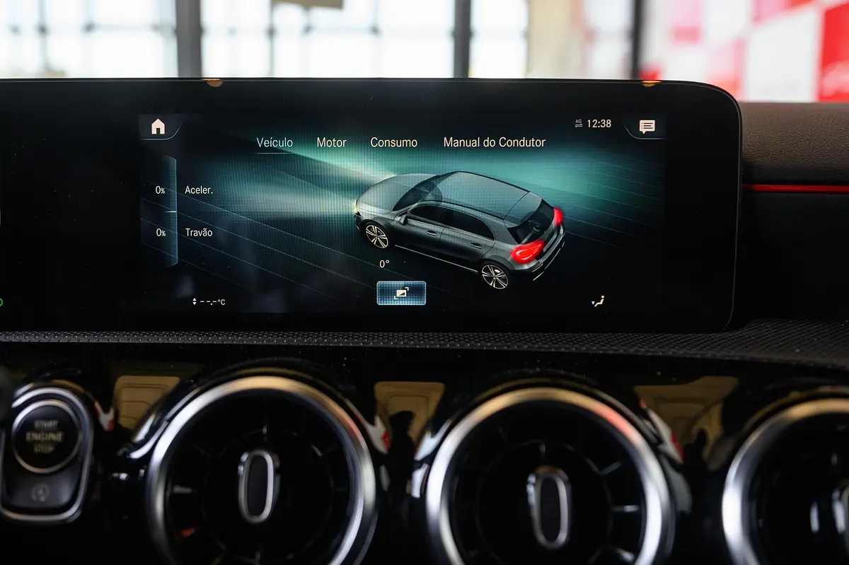 Mercedes-Benz A 180 d AMG Line Aut. 46