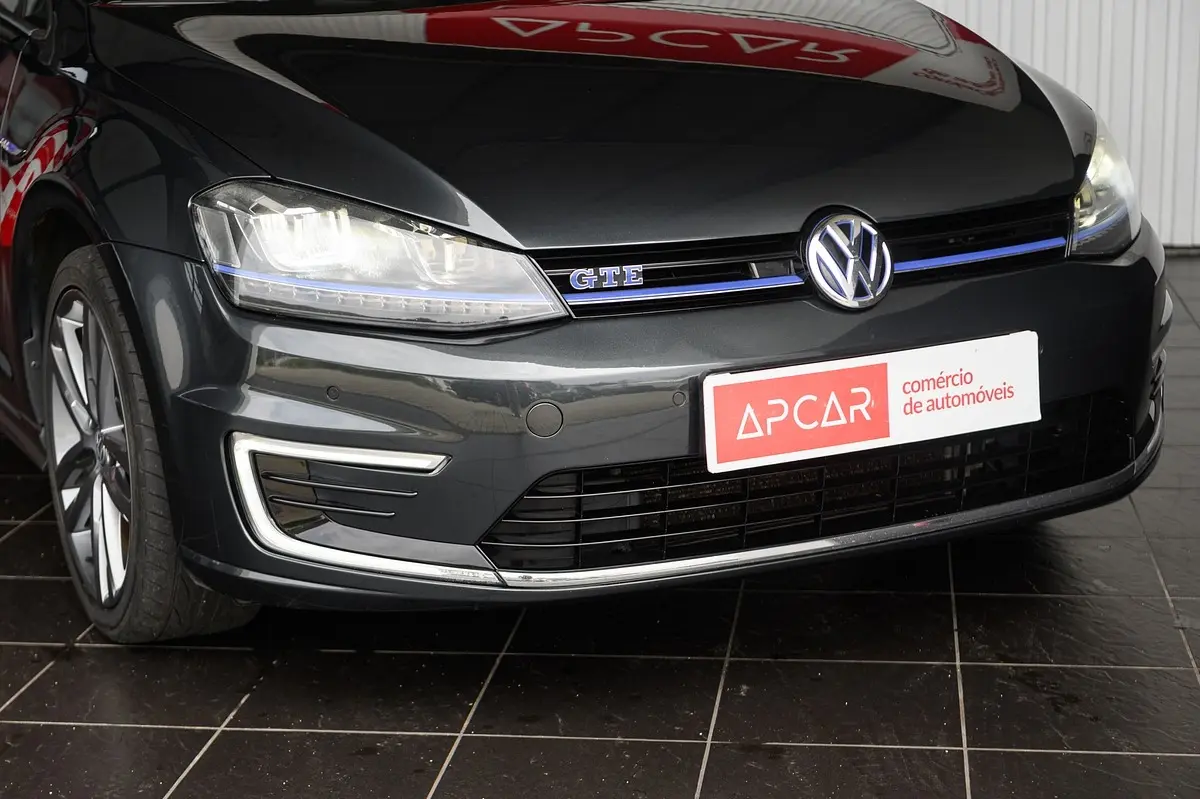 Volkswagen Golf 1.4 GTE Plug-in-Hybrid DSG 13