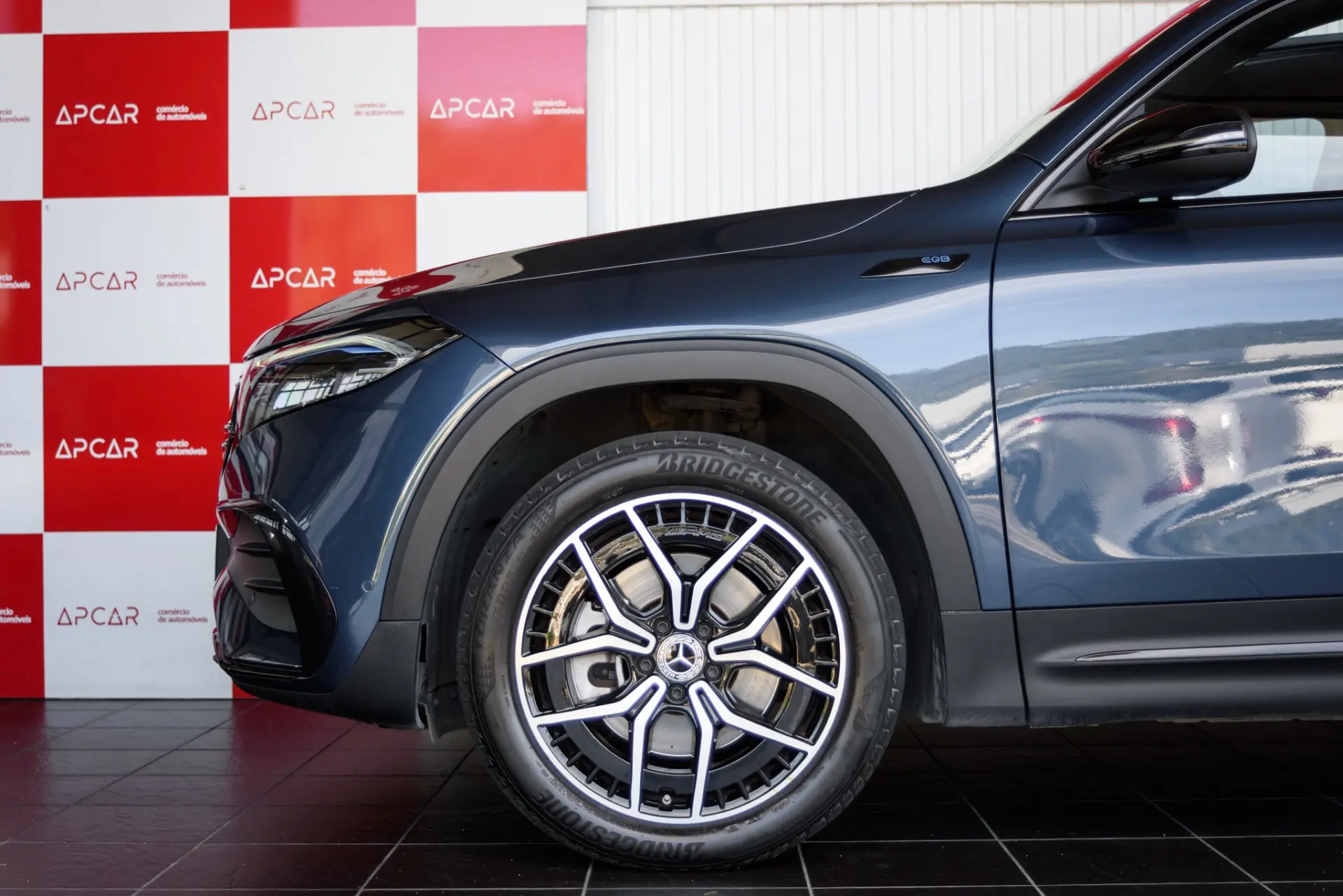 Mercedes-Benz EQB 350 4Matic AMG Line 9