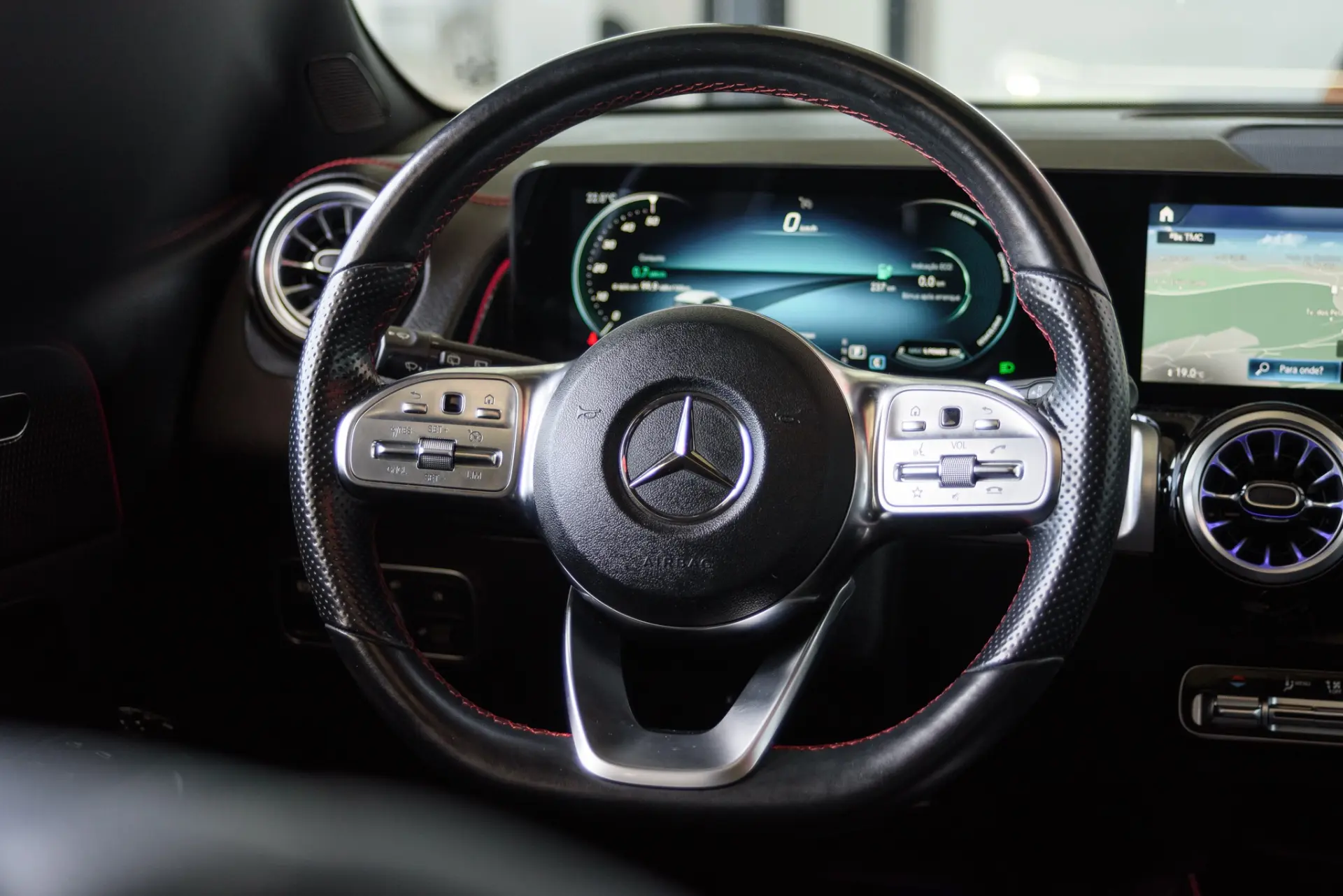 Mercedes-Benz EQB 350 4Matic AMG Line 53