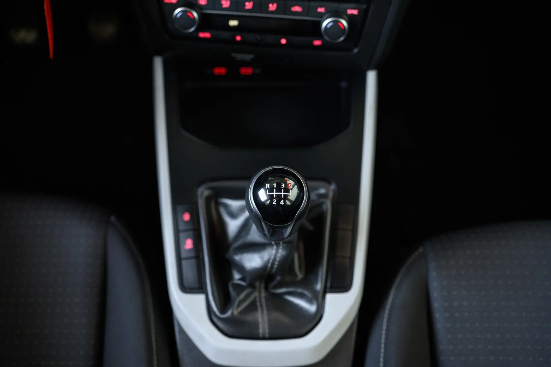 SEAT Arona 1.0 TSI Reference 40
