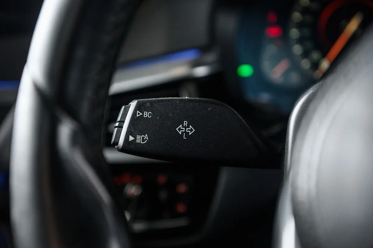 BMW 530 e iPerformance Pack M 36