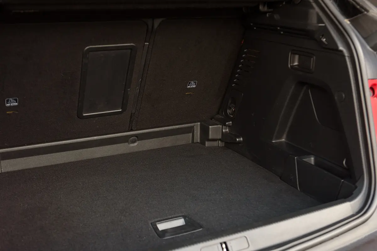 Peugeot 3008 1.5 BlueHDi GT EAT8 71