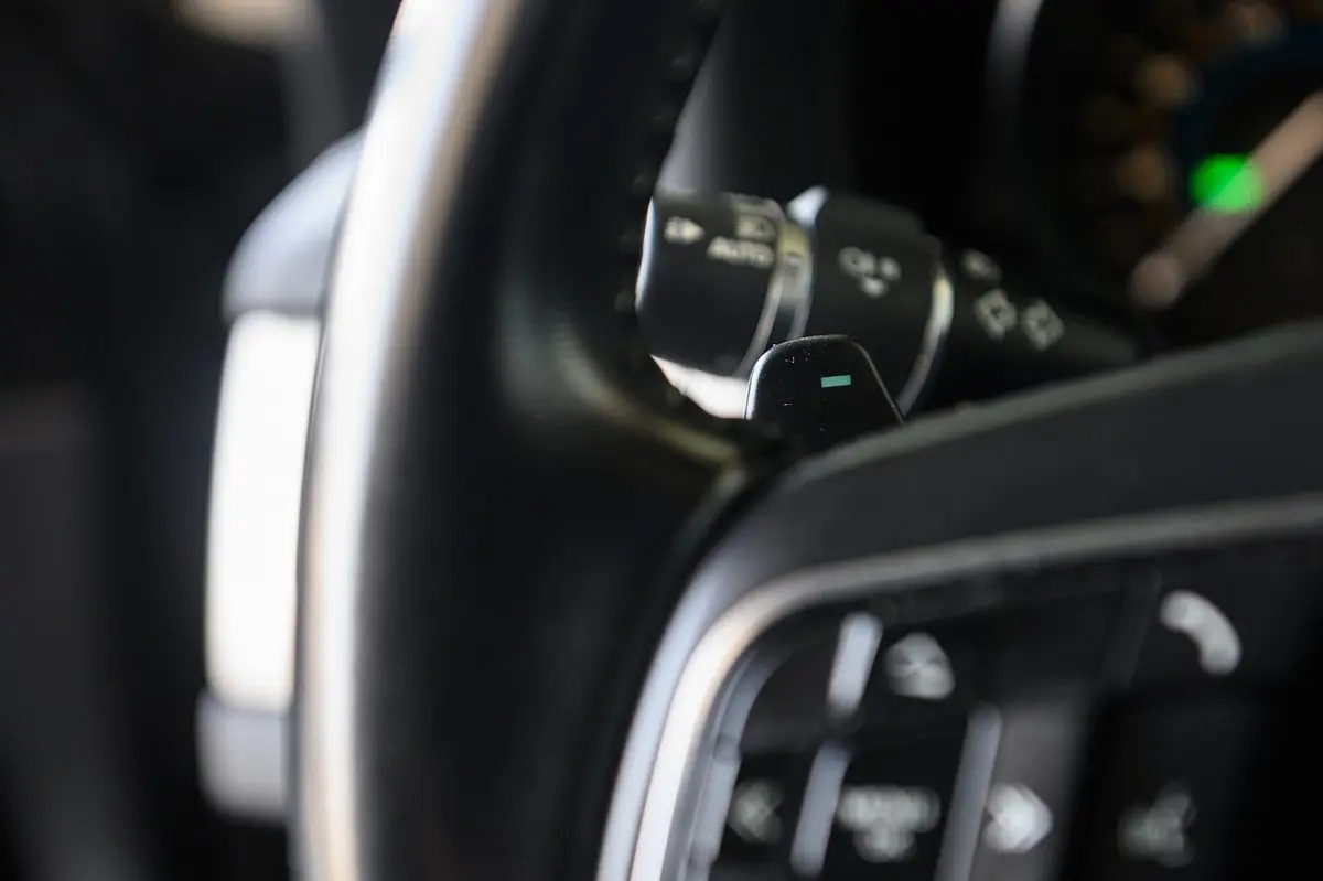 Jaguar XF 2.0 D R-Sport Aut. 41