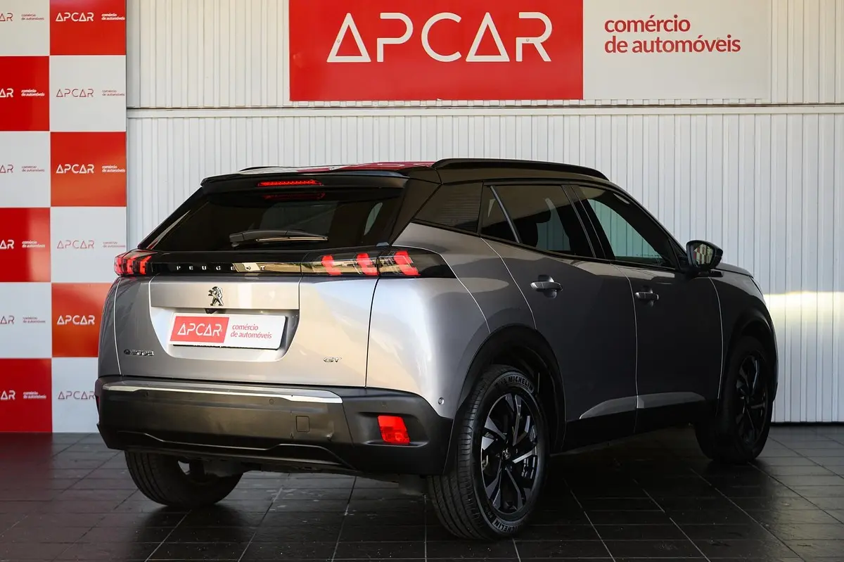 Peugeot e-2008 50 kWh GT Pack 3