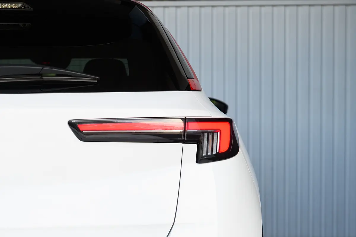 Opel Mokka 1.2 T GS Line AT 15