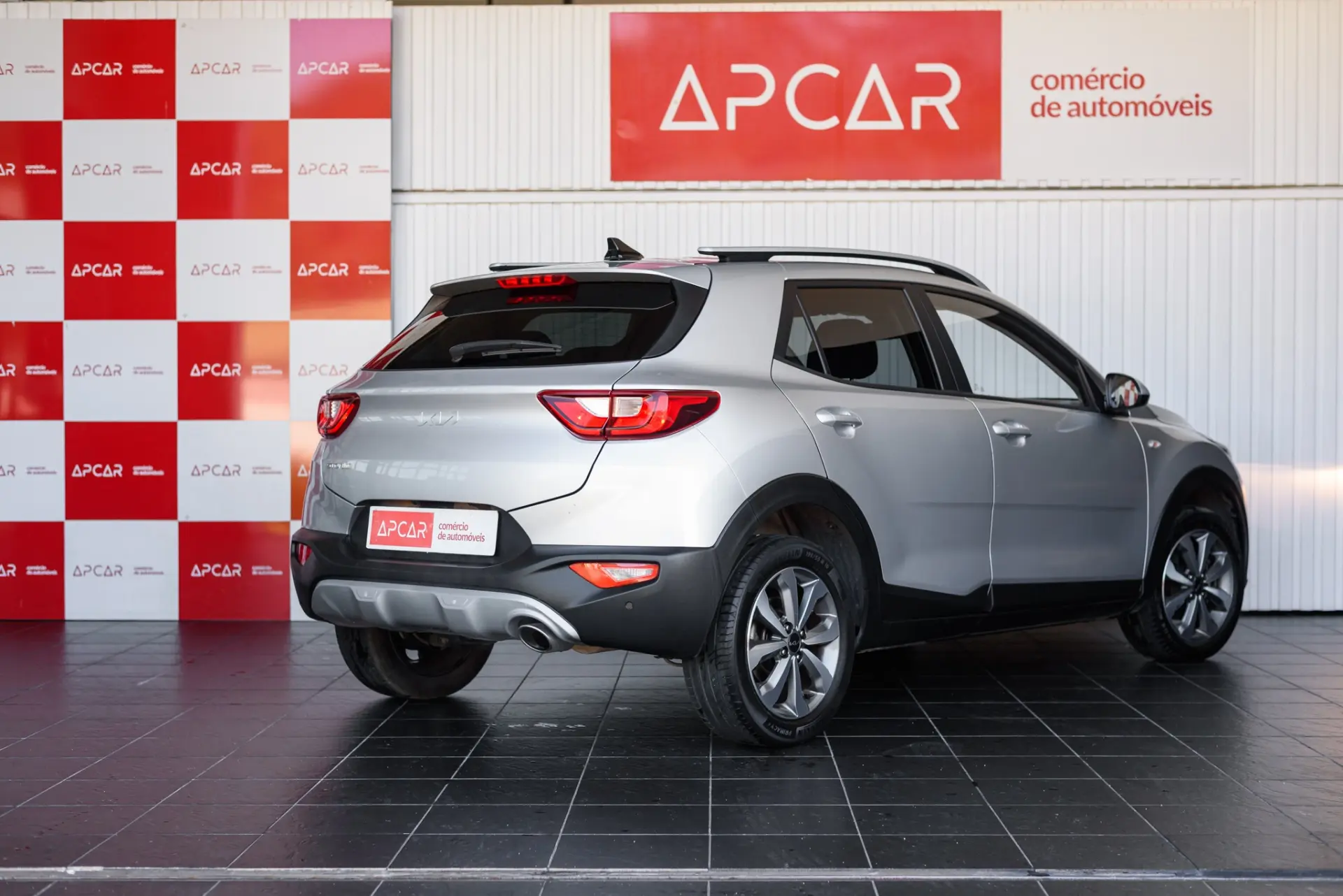 Kia Stonic 1.2 MPi Vibe 13