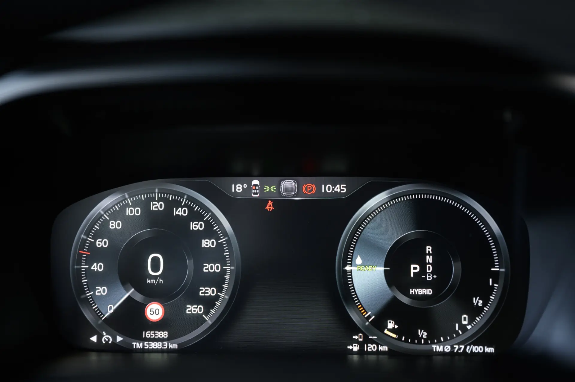 Volvo XC 40 1.5 T4 PHEV Core 31