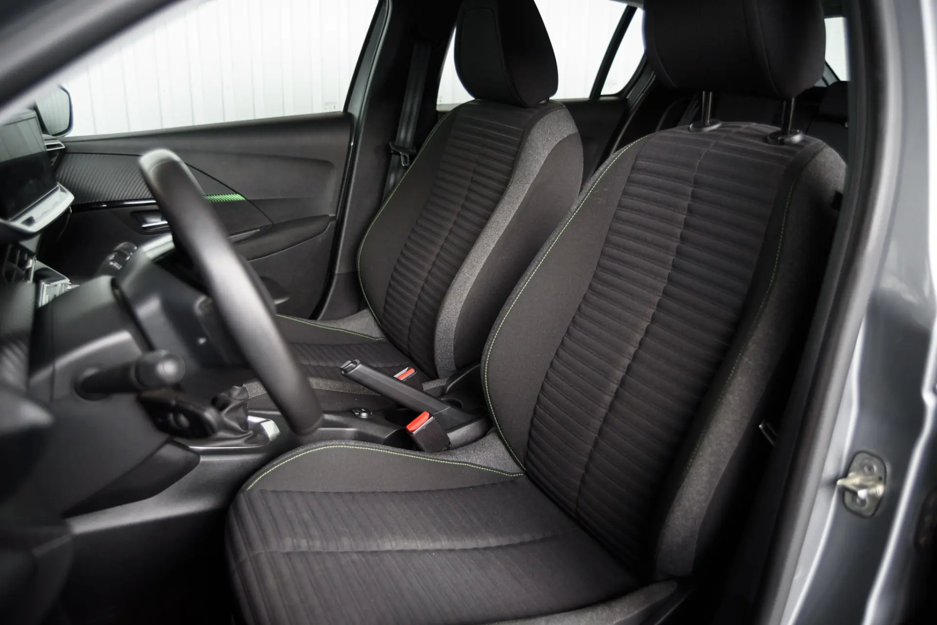 Peugeot 208 1.2 PureTech Active 27