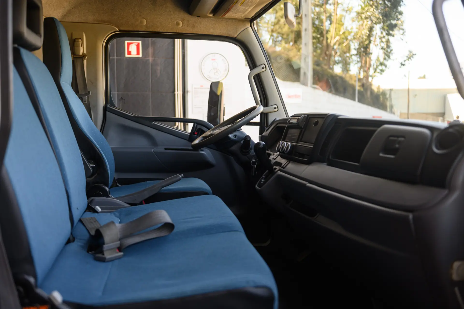 Mitsubishi Fuso Canter 3C13 22