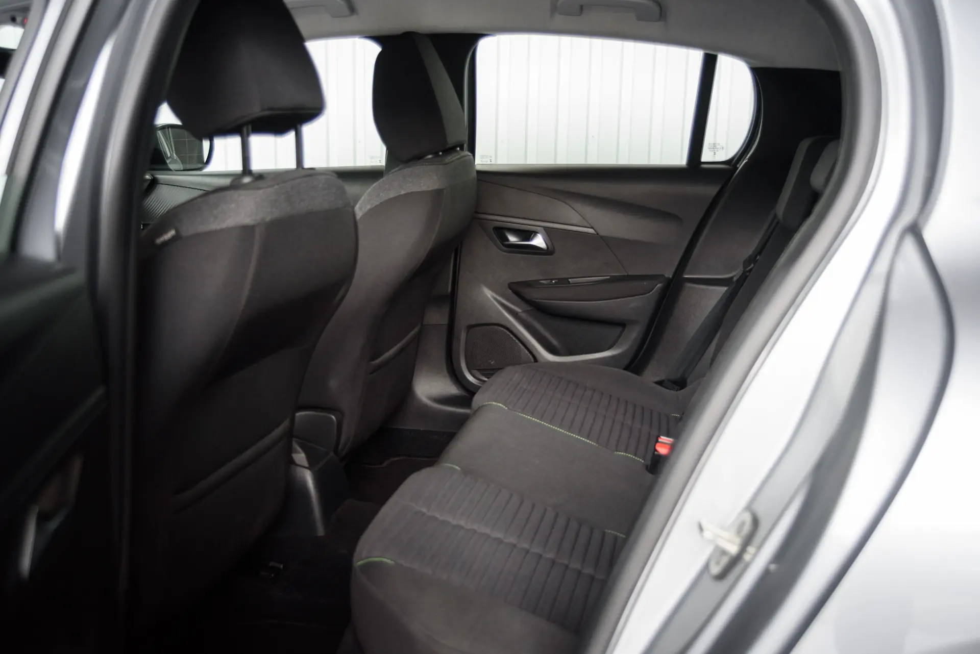 Peugeot 208 1.2 PureTech Active 29