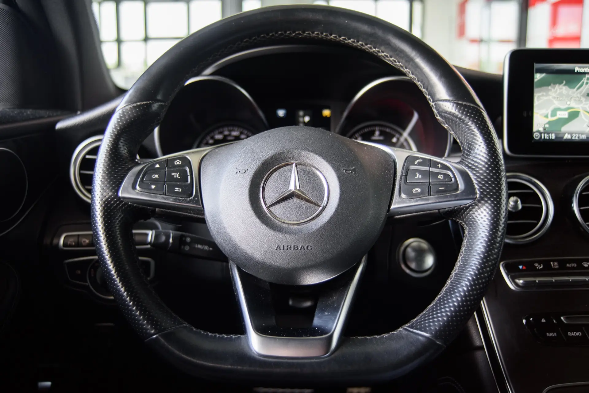 Mercedes-Benz GLC 250 d Coupé AMG Line 4-Matic 32