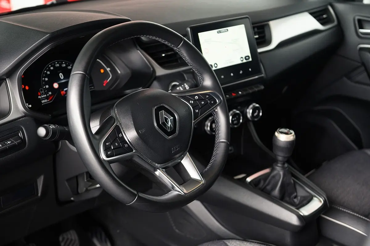 Renault Captur 1.0 TCe Techno 19