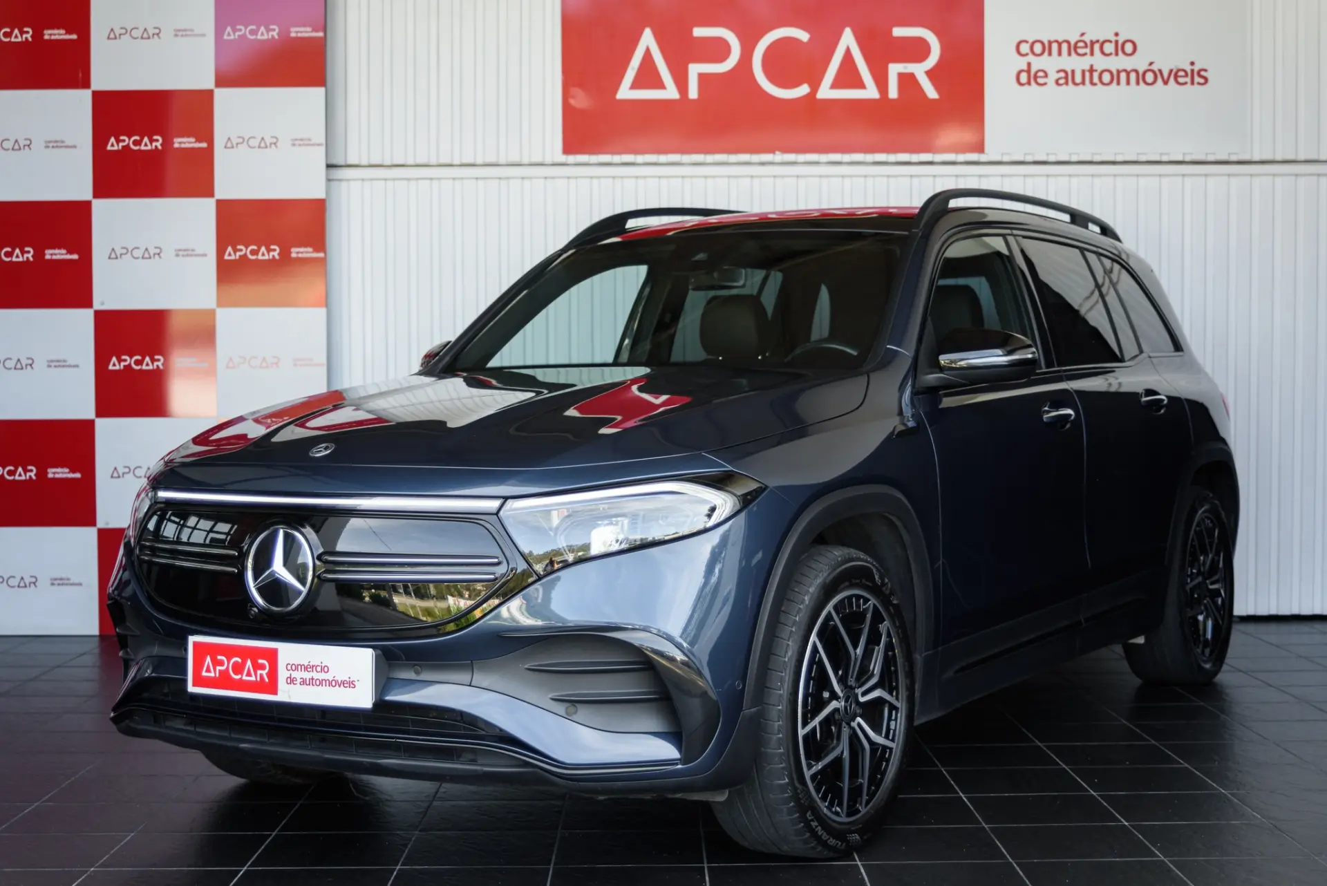 Mercedes-Benz EQB 350 4Matic AMG Line 13