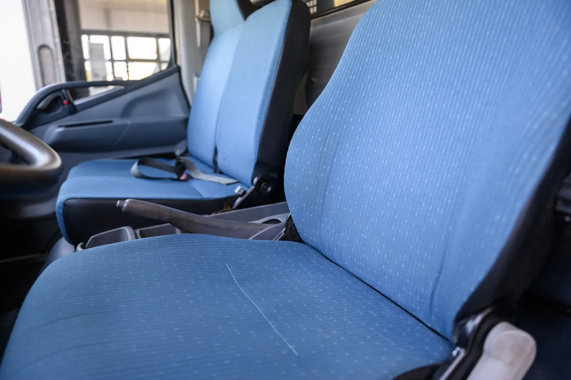 Mitsubishi Fuso Canter 3C13 24