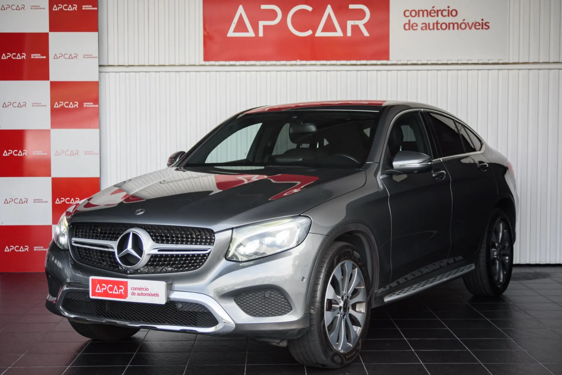 Mercedes-Benz GLC 250 d Coupé AMG Line 4-Matic 7