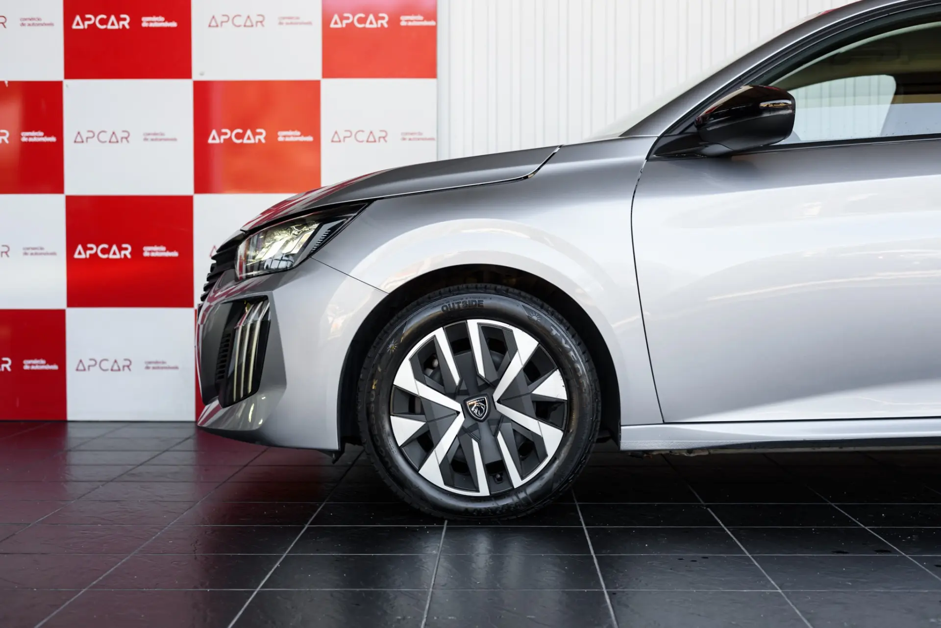 Peugeot 208 1.2 PureTech Active 9