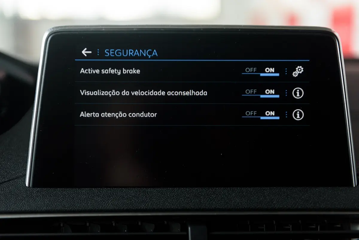 Peugeot 3008 1.5 BlueHDi GT EAT8 63