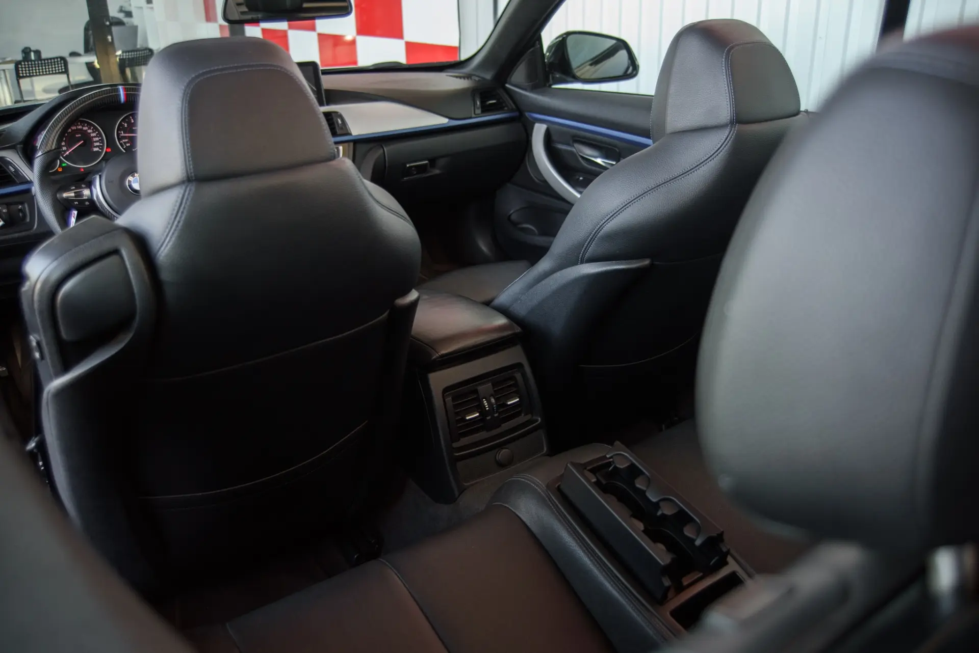 BMW 430 i Pack Desportivo M Auto 27