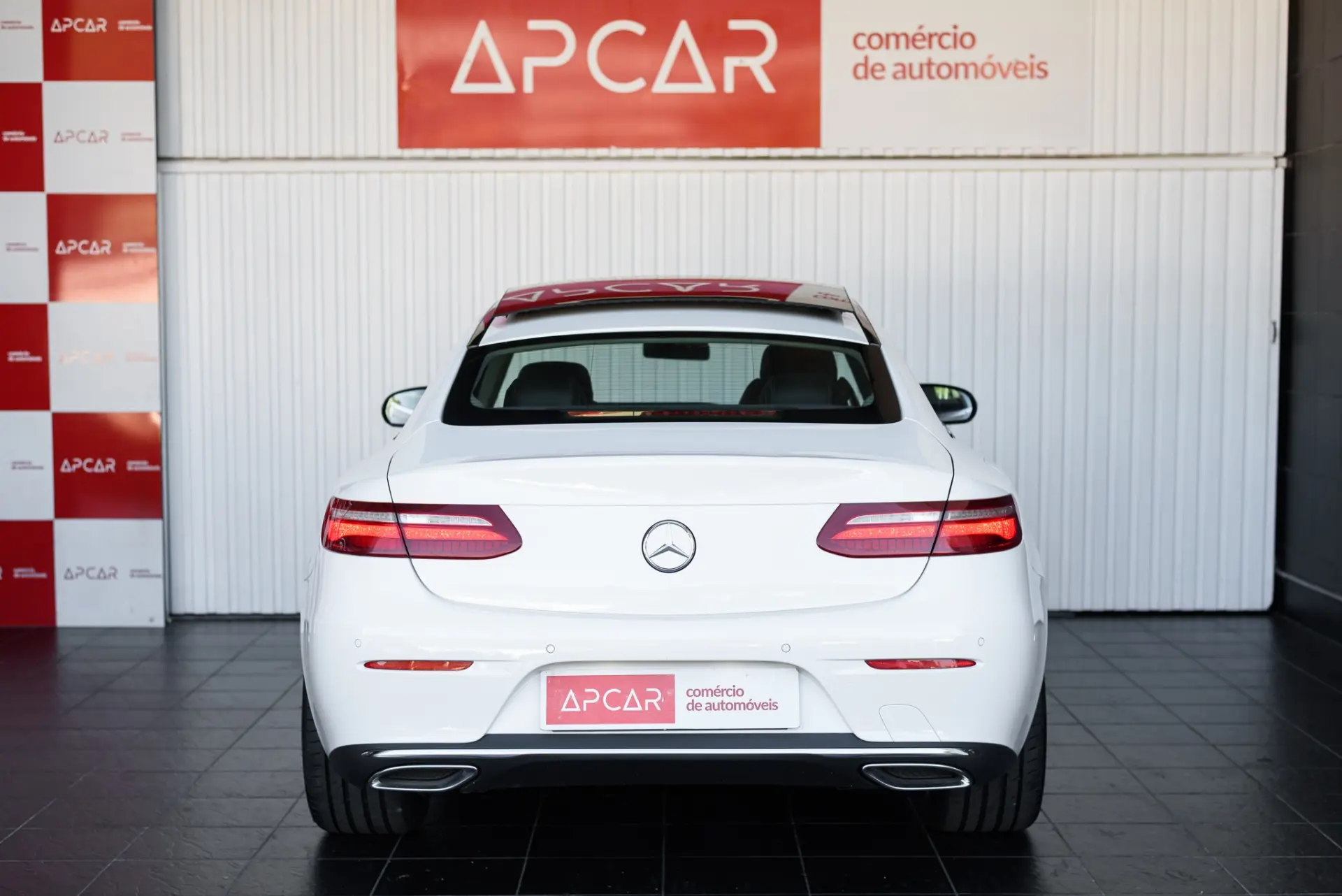 Mercedes-Benz E 220 d 9G-TRONIC Avantgarde 4