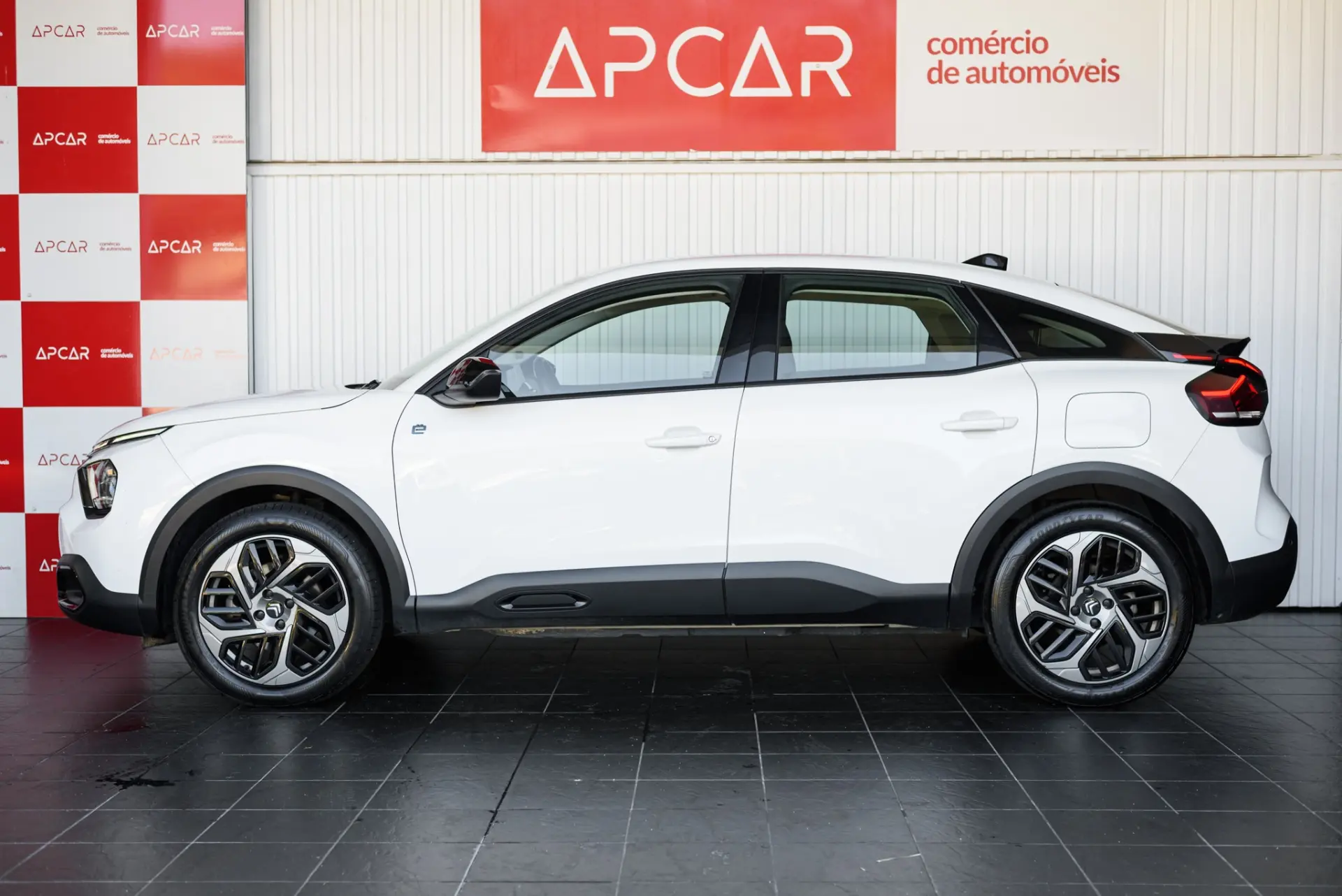 Citroen e-C4 50 kWh Autonomia Conforto Plus 6