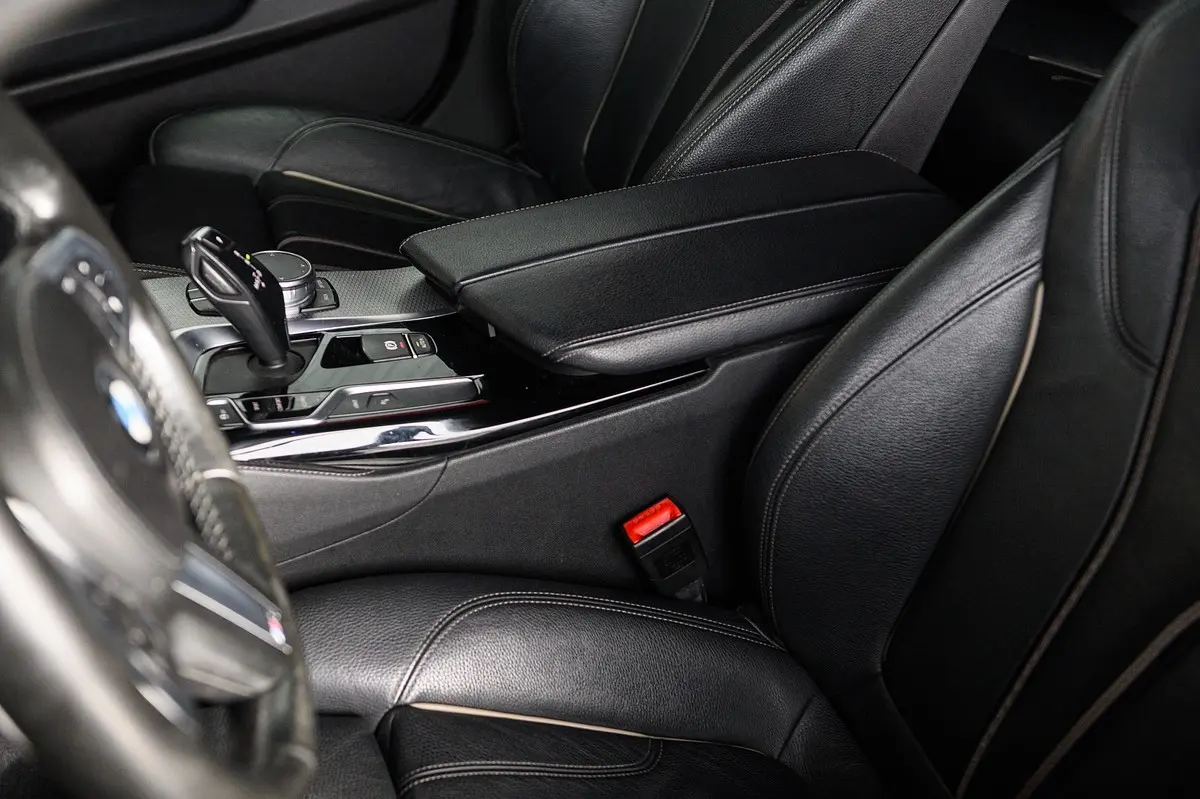 BMW 530 e iPerformance Pack M 25