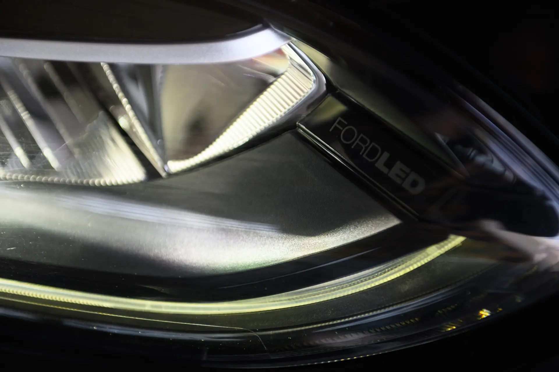 Ford Fiesta 1.0 EcoBoost Trend Connected 12