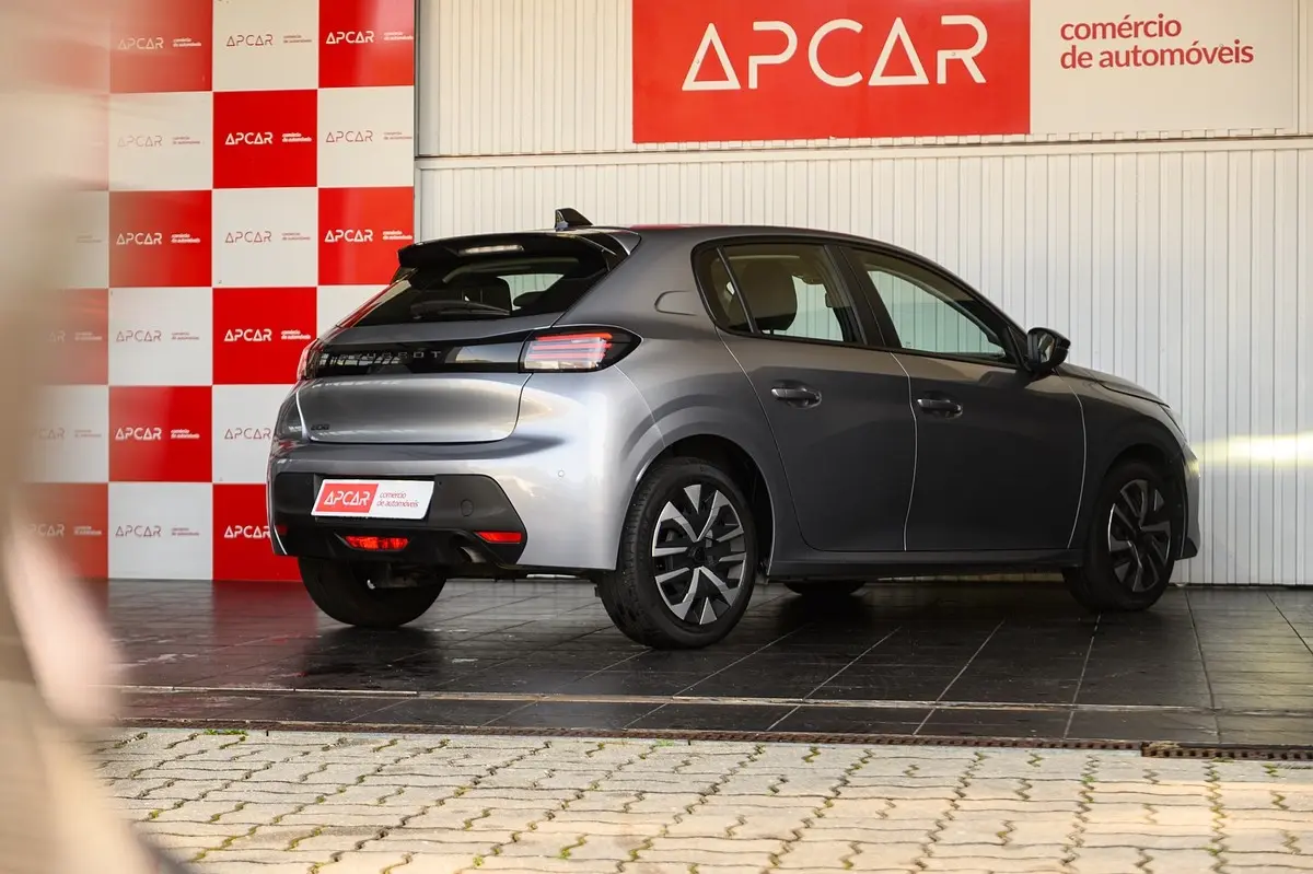 Peugeot 208 1.2 PureTech Active Pack 16