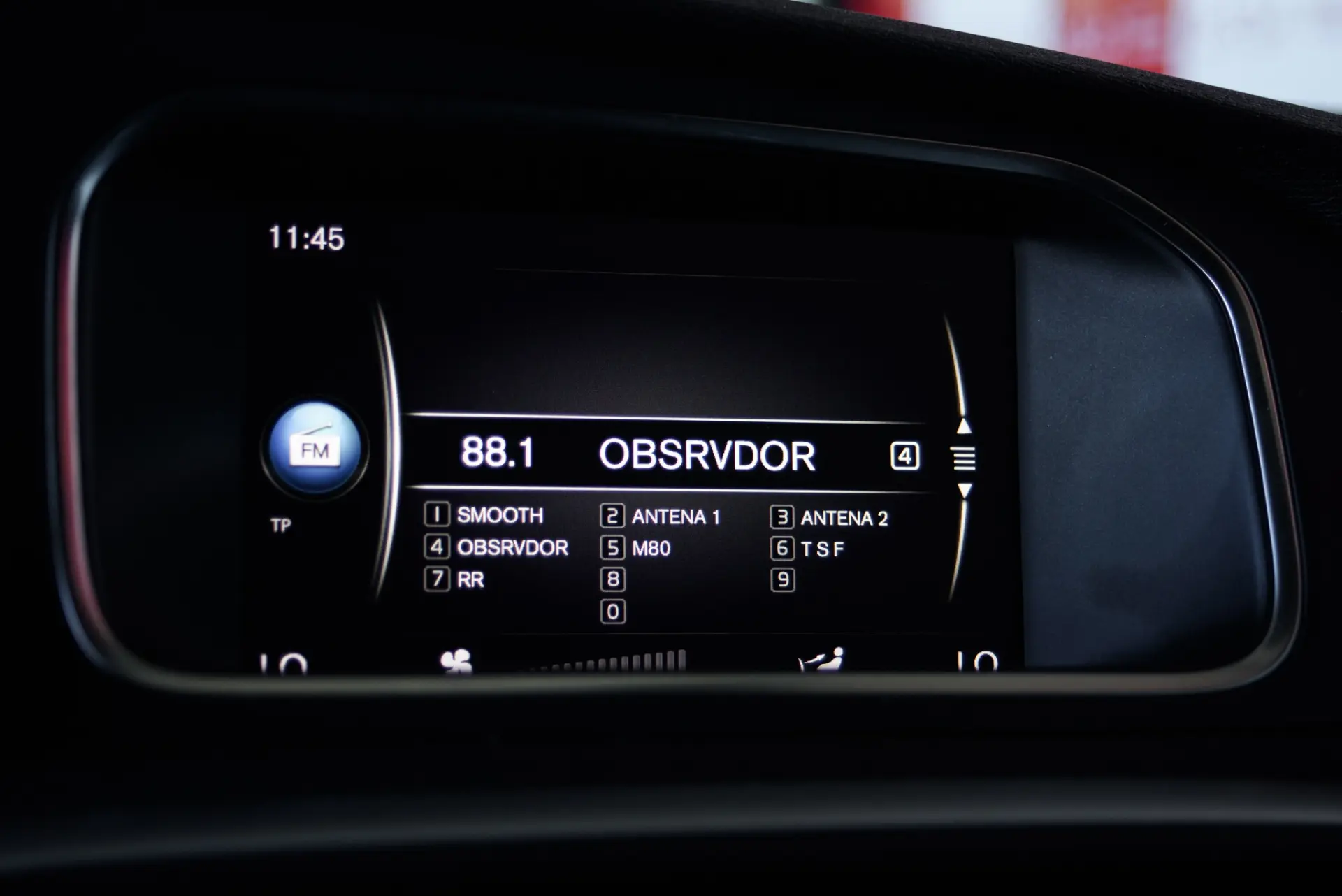 Volvo V40 1.5 T3 Sport Edition R Geartronic 36