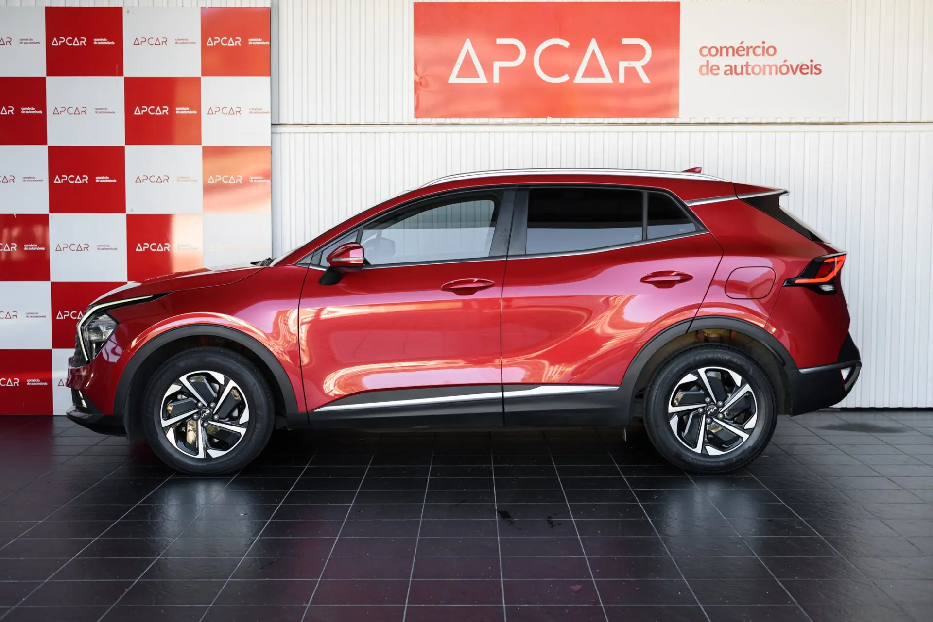Kia Sportage 1.6 T-GDi HEV Tech 8