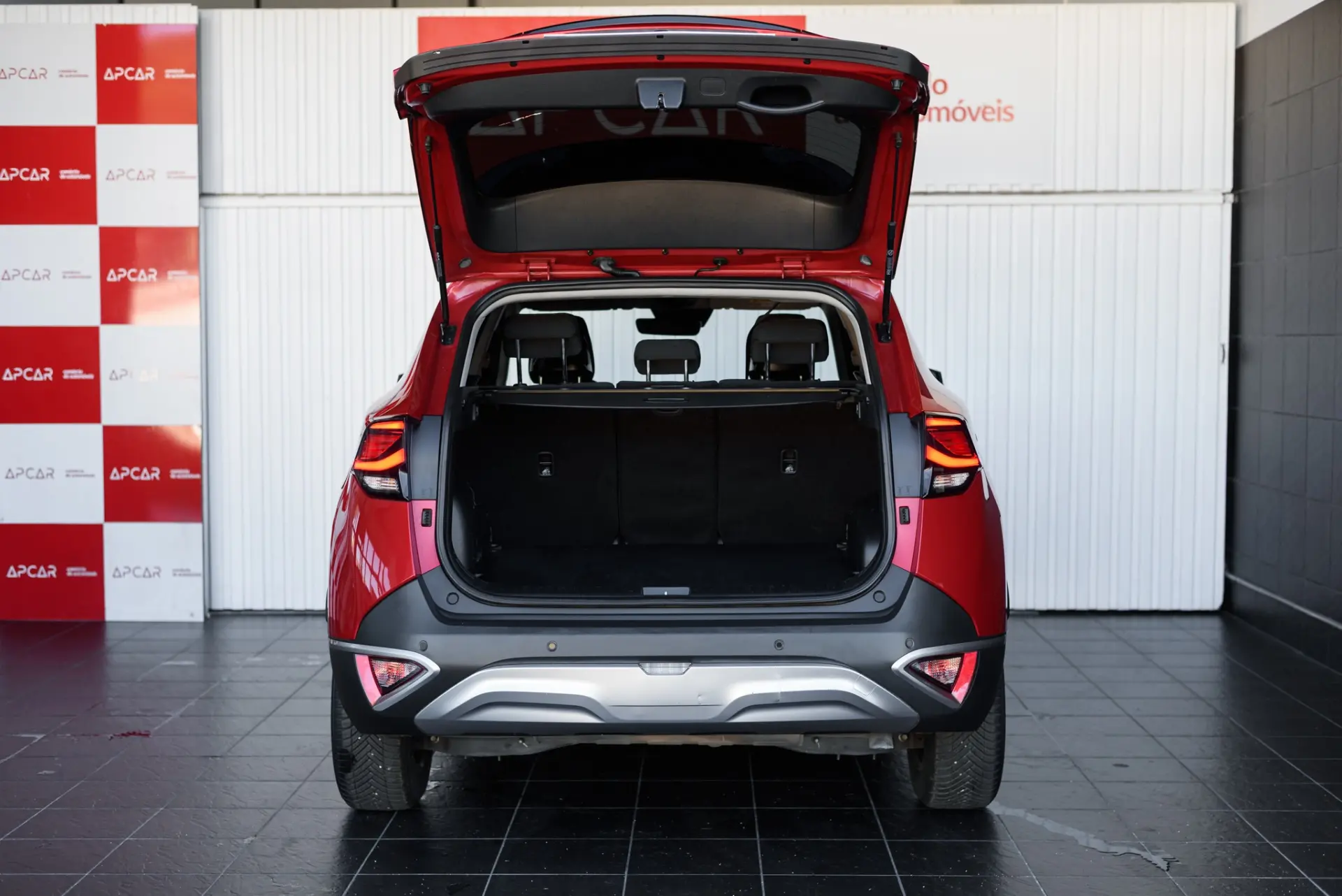 Kia Sportage 1.6 T-GDi HEV Tech 17