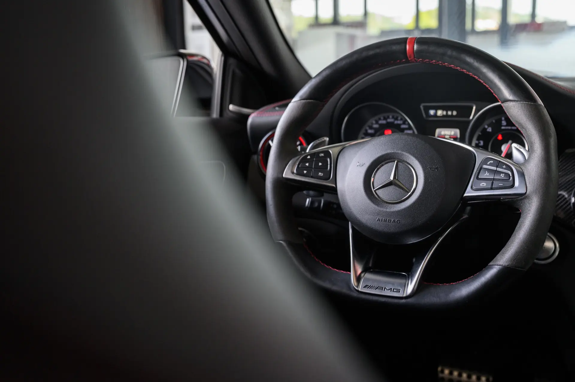 Mercedes-Benz GLA 45 AMG 4-Matic 54
