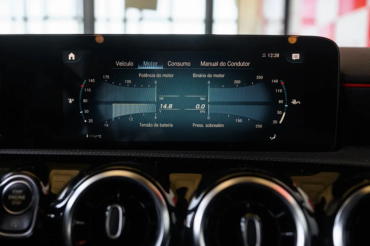 Mercedes-Benz A 180 d AMG Line Aut. 46