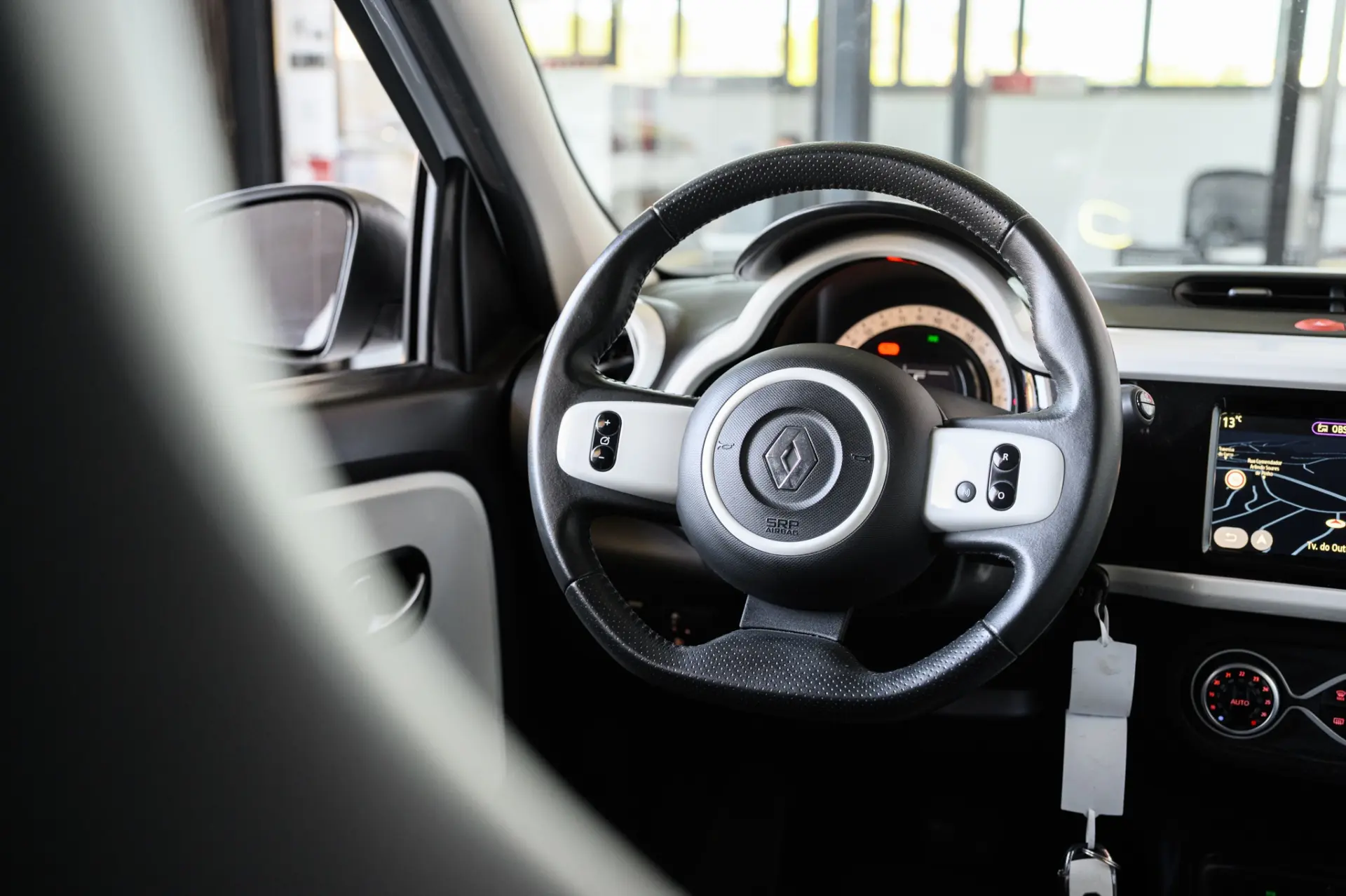 Renault Twingo E-Tech Techno 80 Urban Range 36