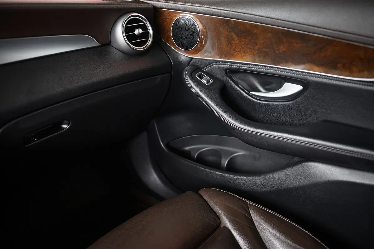 Mercedes-Benz GLC 250 d AMG Line 4-Matic 44