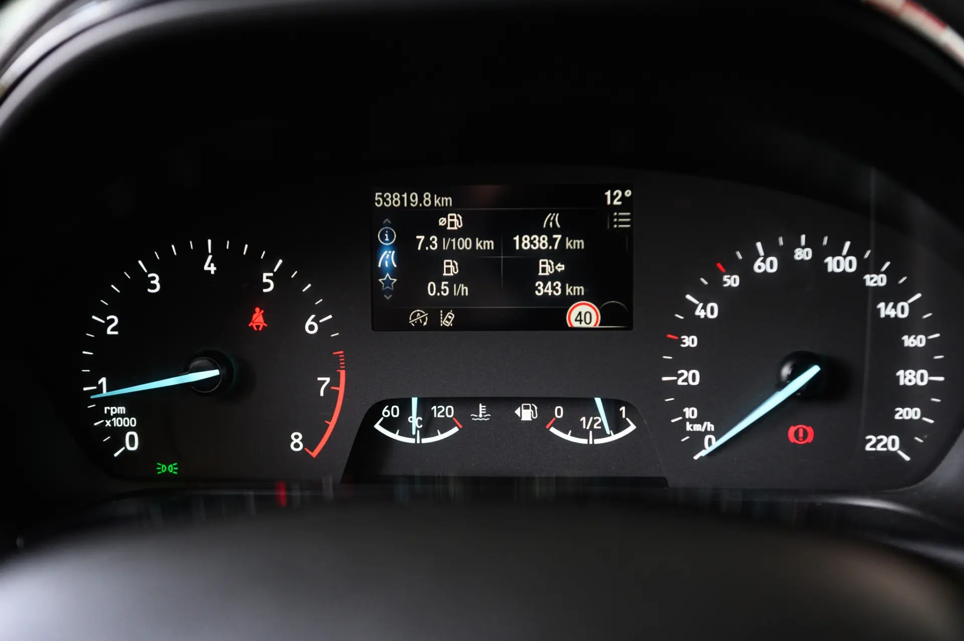 Ford Fiesta 1.0 EcoBoost Trend Connected 29