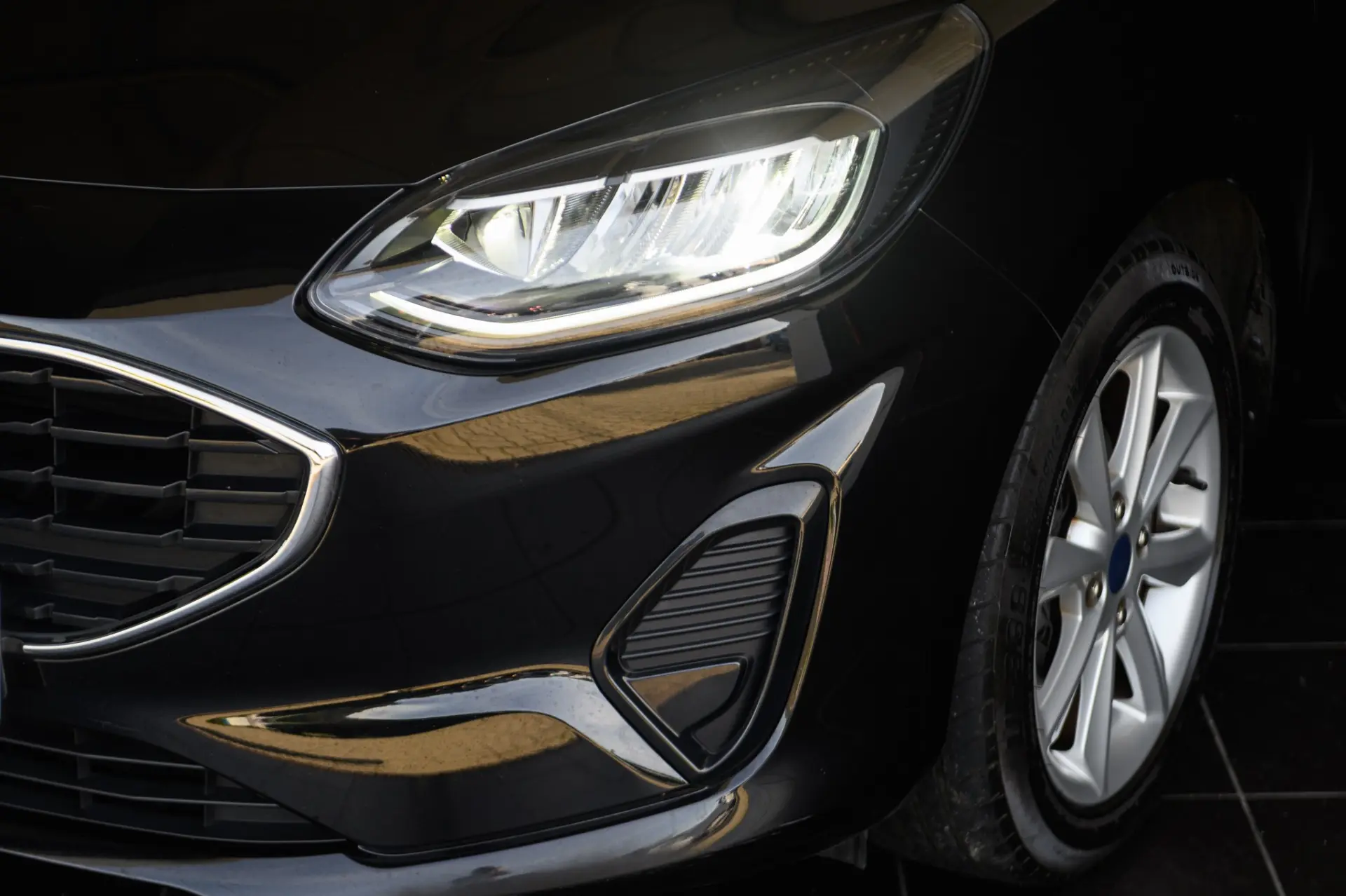 Ford Fiesta 1.0 EcoBoost Trend Connected 10