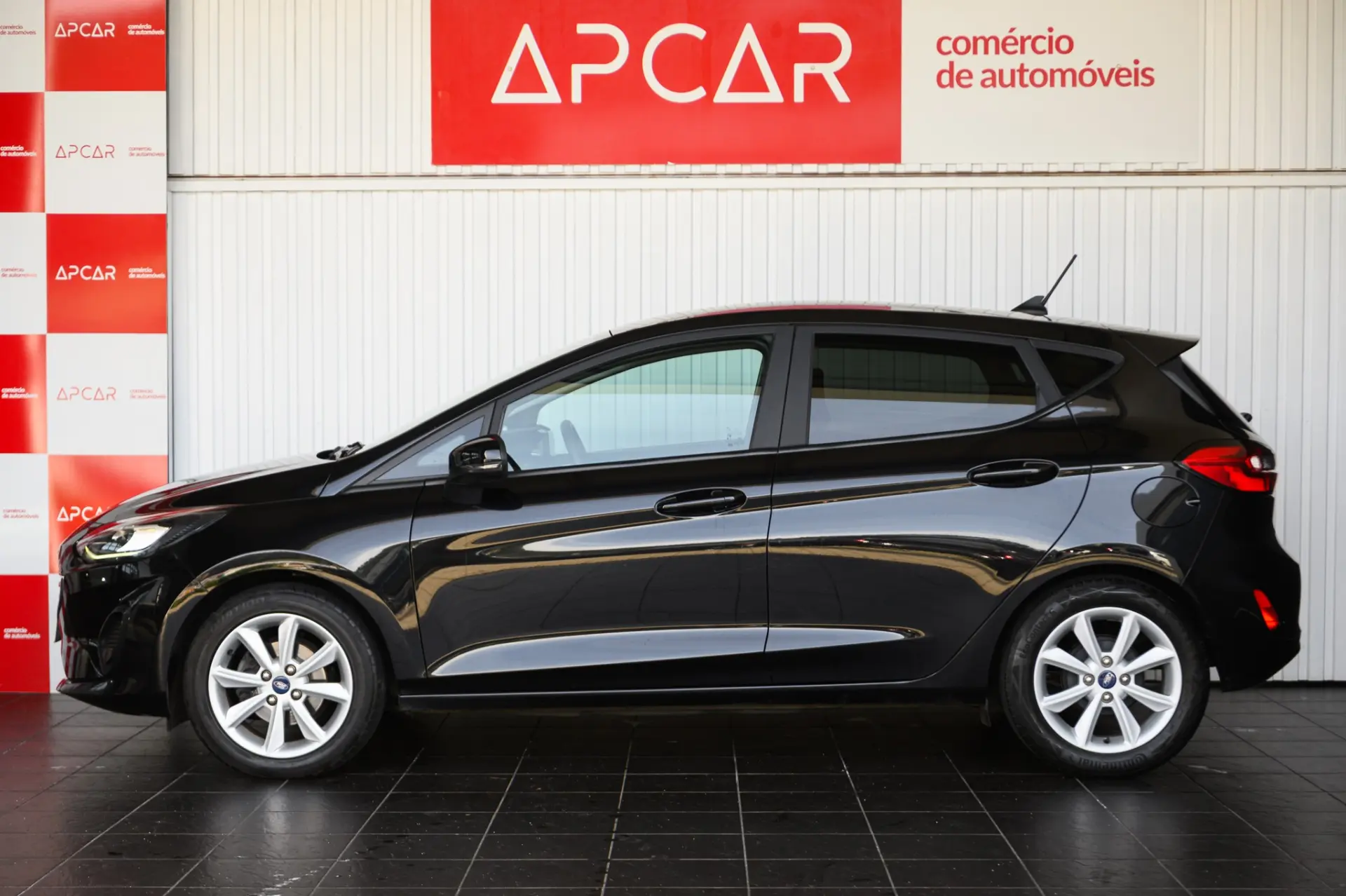 Ford Fiesta 1.0 EcoBoost Trend Connected 2