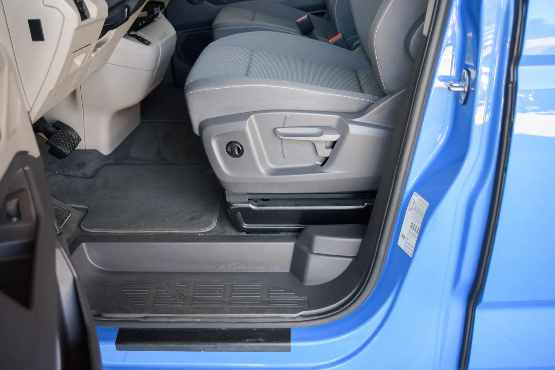 Volkswagen Multivan 1.4 TSI e-Hybrid Life DSG 29