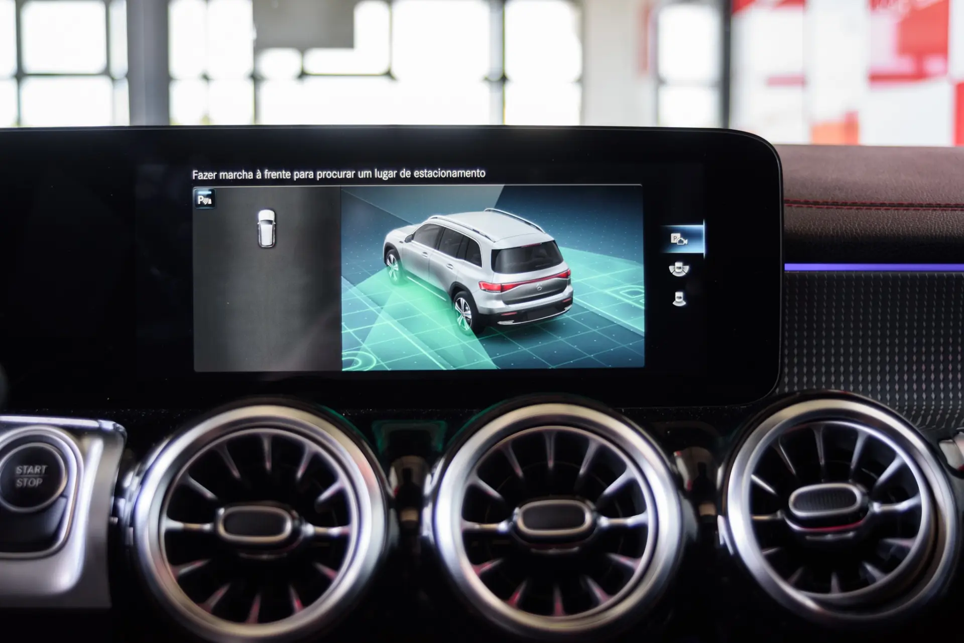 Mercedes-Benz EQB 350 4Matic AMG Line 47